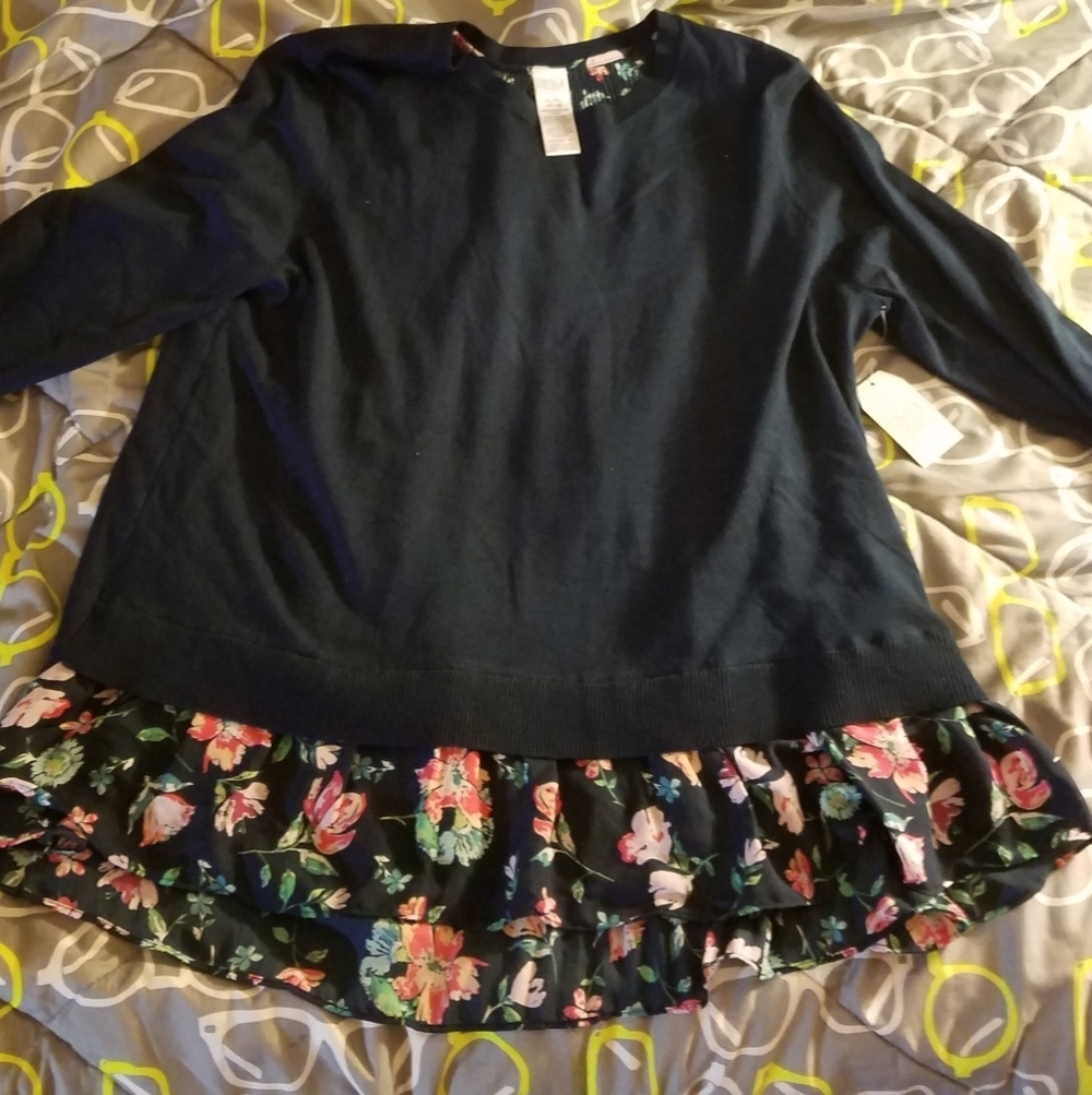Time & Tru Blue Liteweight Sweater Open Back Lined